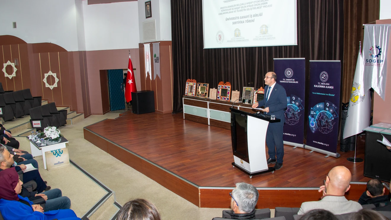 ‘Anadoludakiler’ Projesi’nde eğitim alan öğrenciler sertifikalarına kavuştu